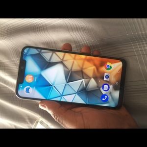BLU Vivo XI Plus